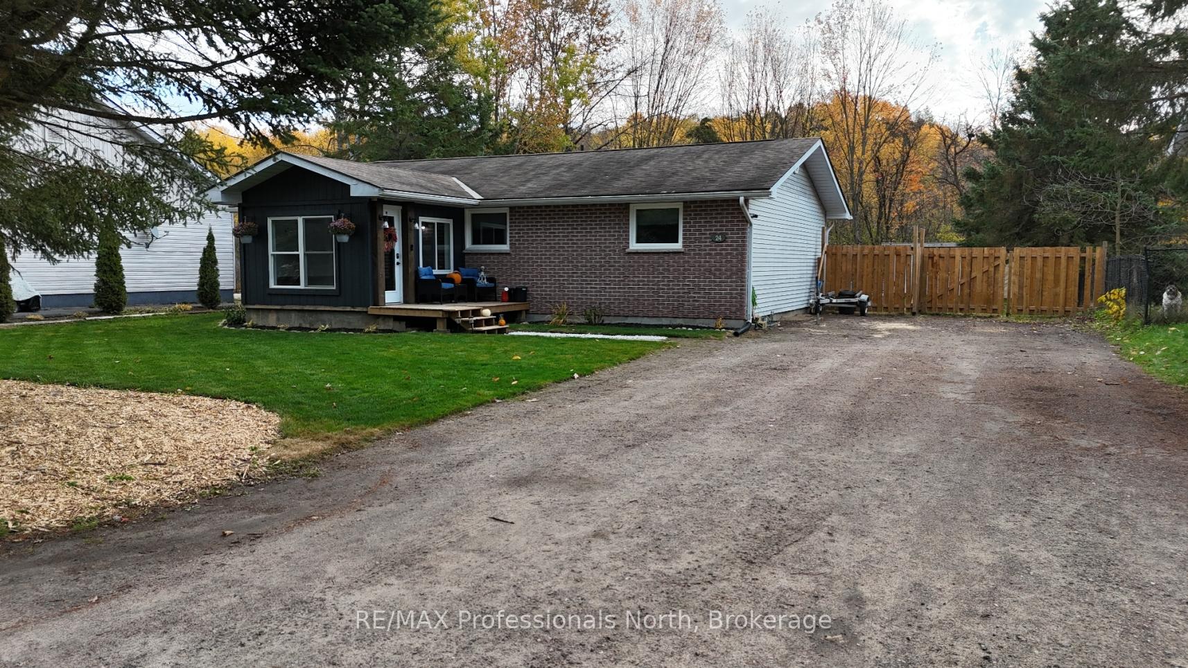 Photo 4 of 24 Anson Street, Minden Hills, Lutterworth — HOMEH