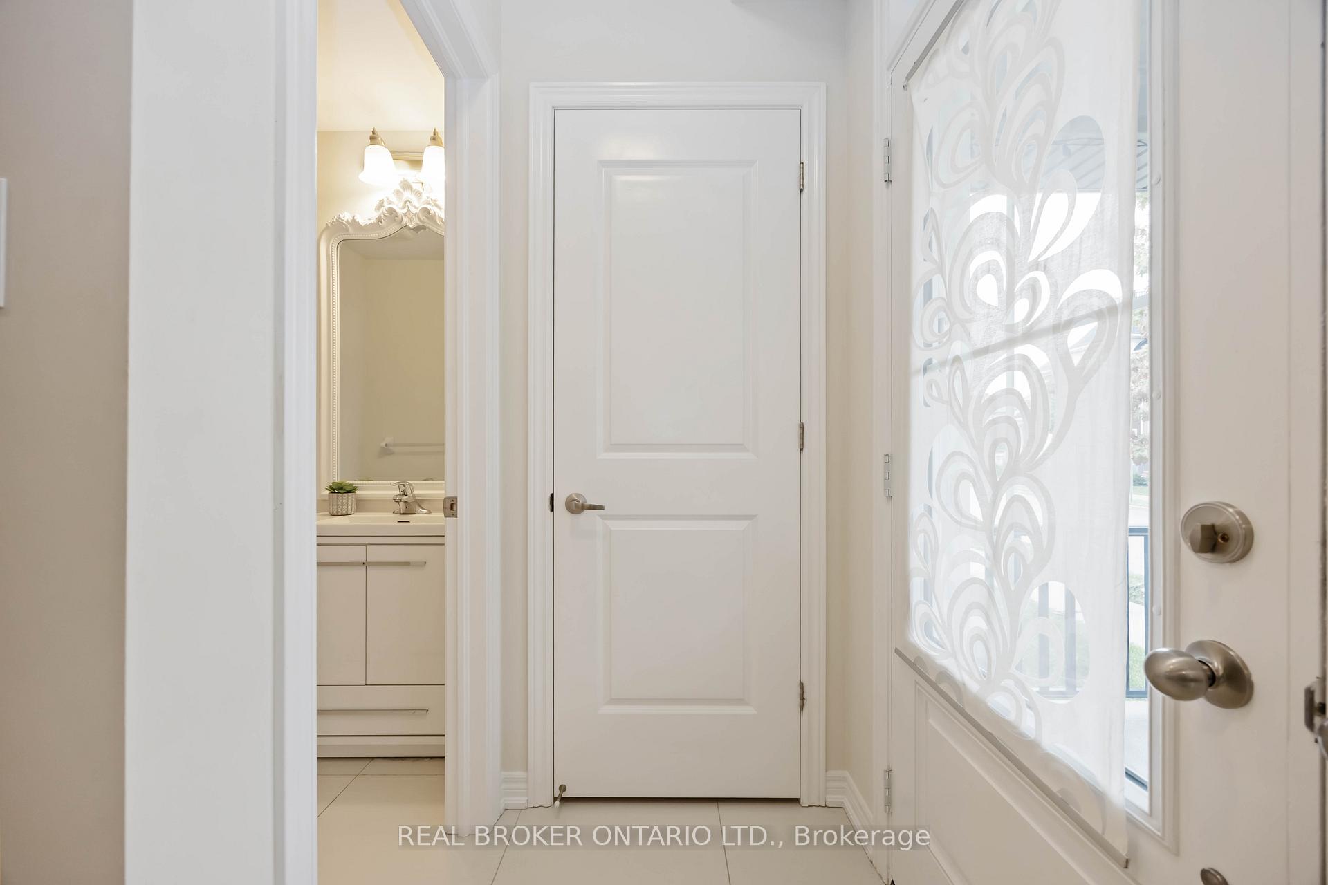 Photo 7 of 18 Lawrence Pilkington Avenue, Markham, Cornell — HOMEH