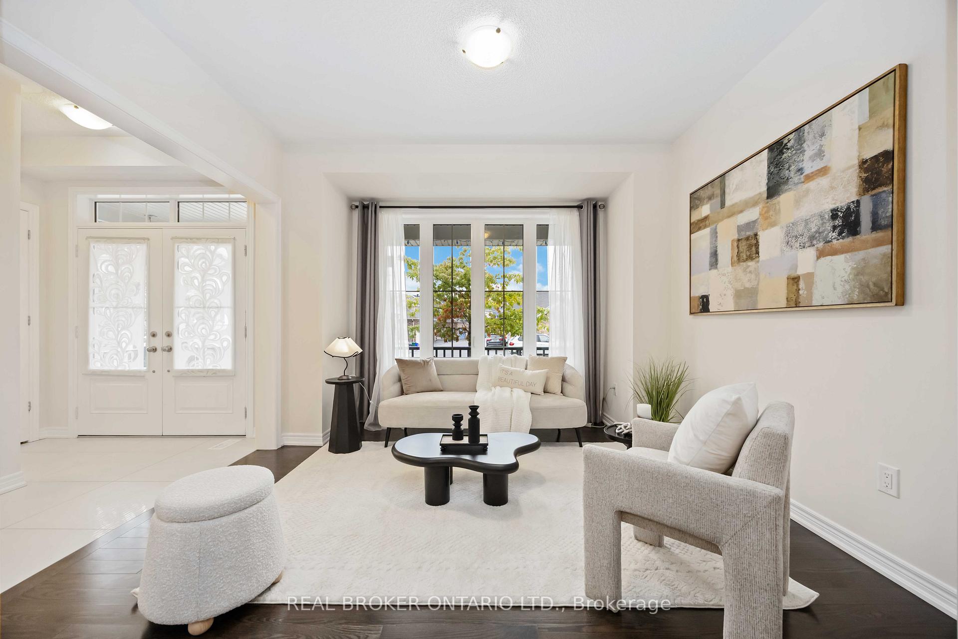 Photo 9 of 18 Lawrence Pilkington Avenue, Markham, Cornell — HOMEH