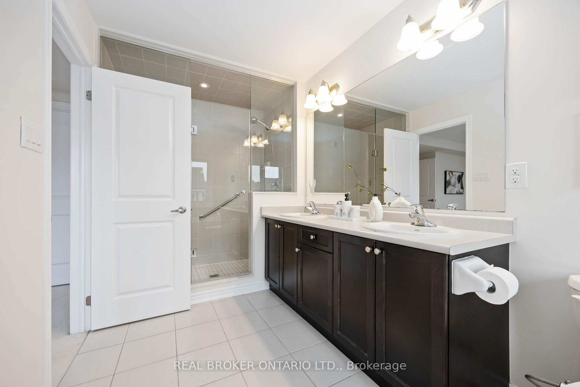 Photo 30 of 18 Lawrence Pilkington Avenue, Markham, Cornell — HOMEH