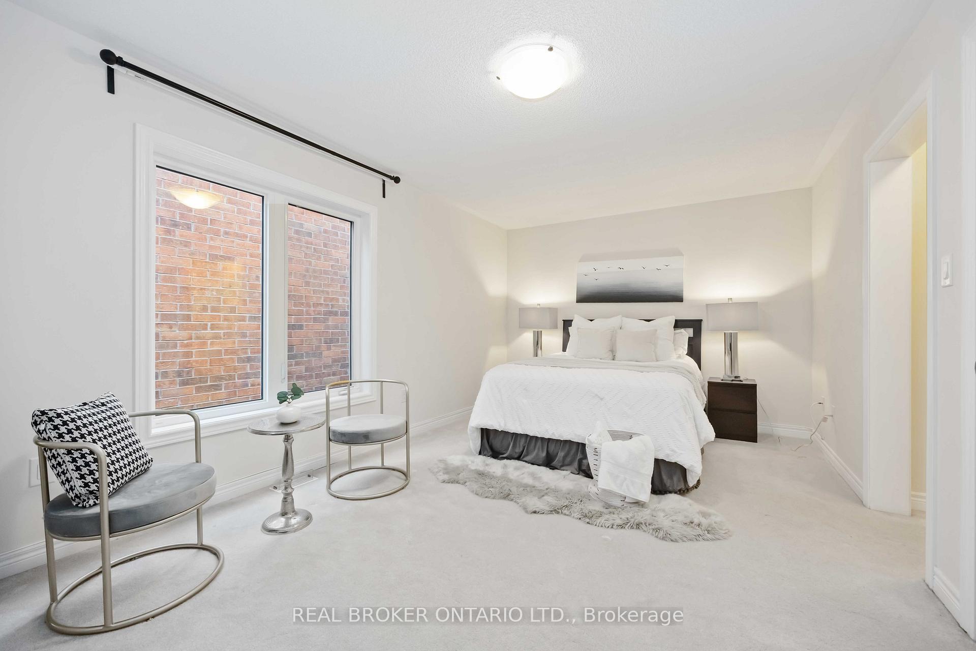 Photo 36 of 18 Lawrence Pilkington Avenue, Markham, Cornell — HOMEH