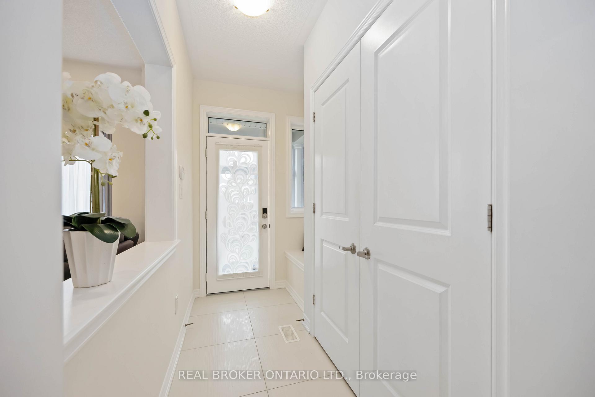 Photo 39 of 18 Lawrence Pilkington Avenue, Markham, Cornell — HOMEH