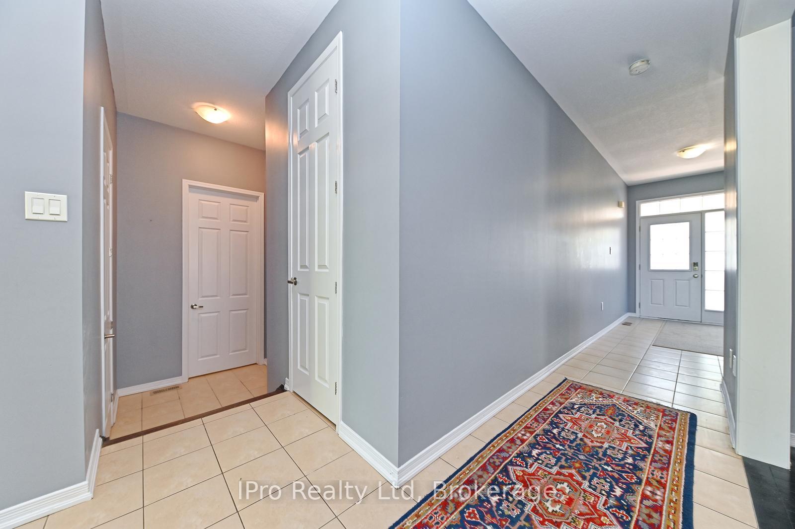 Photo 6 of 292 Falling Green Crescent, Kitchener, Trussler — HOMEH