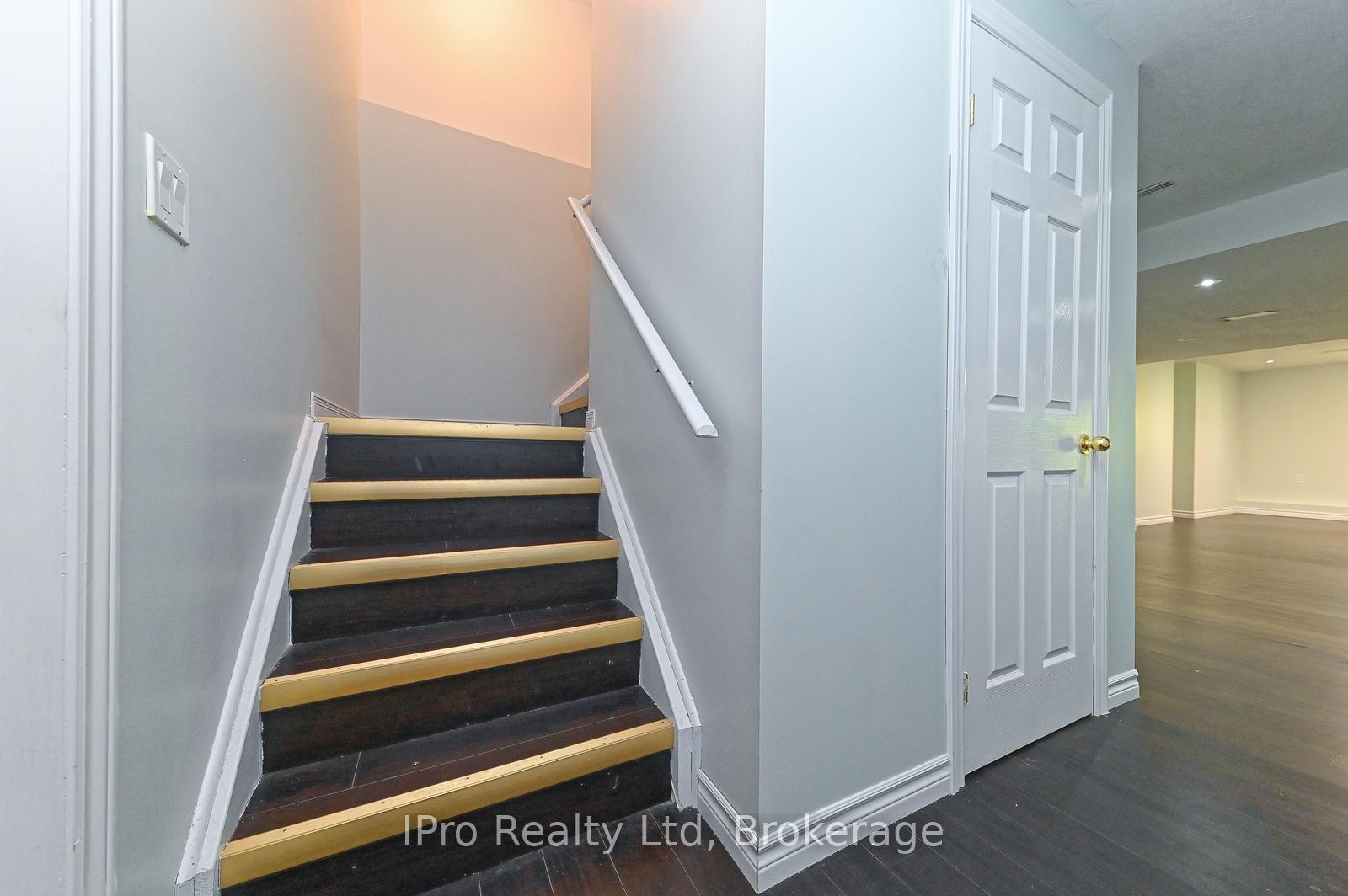 Photo 30 of 292 Falling Green Crescent, Kitchener, Trussler — HOMEH