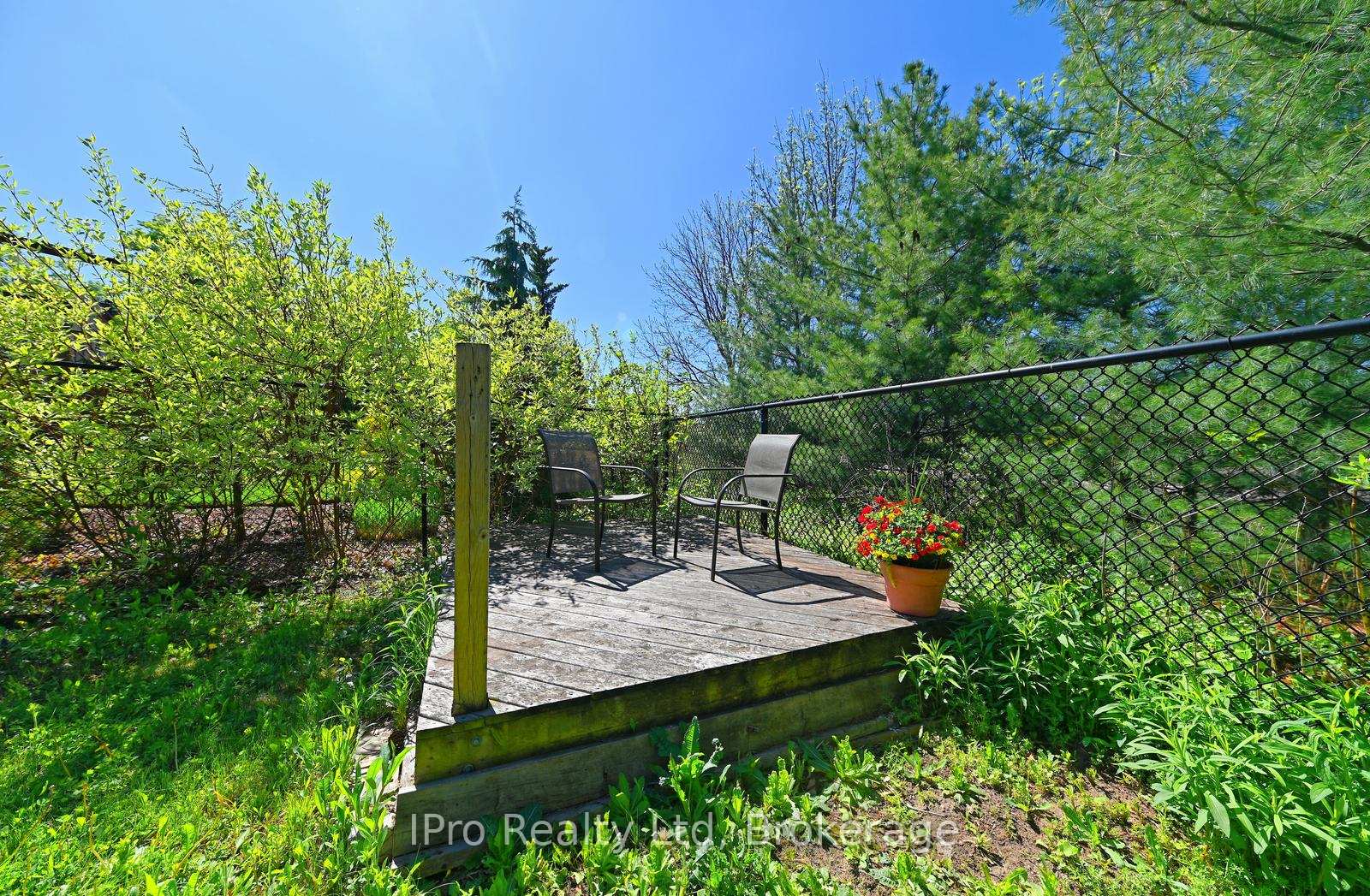 Photo 44 of 292 Falling Green Crescent, Kitchener, Trussler — HOMEH
