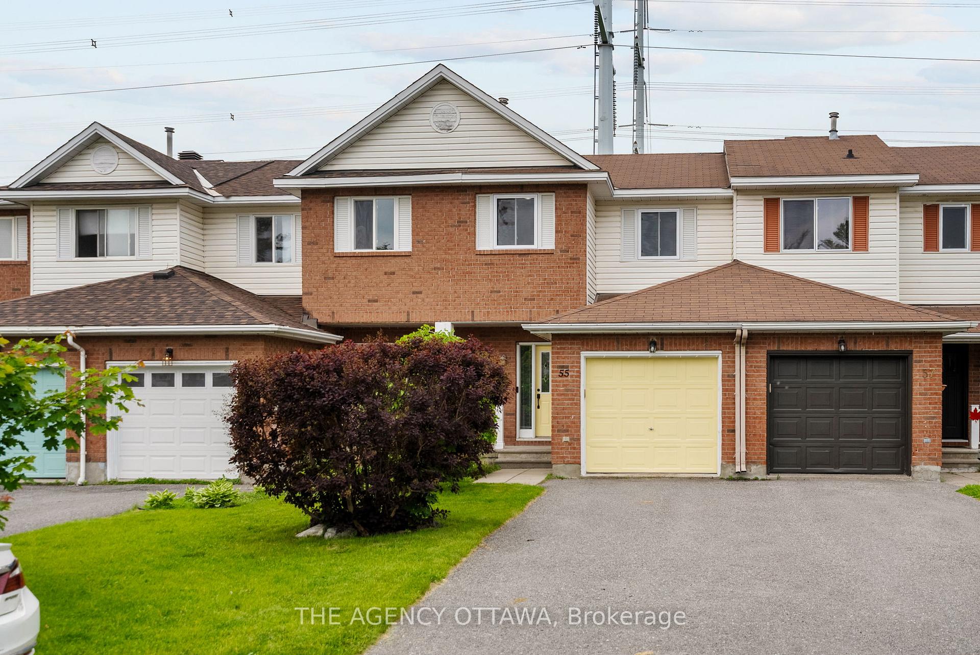 Front of 55 Springcreek Crescent