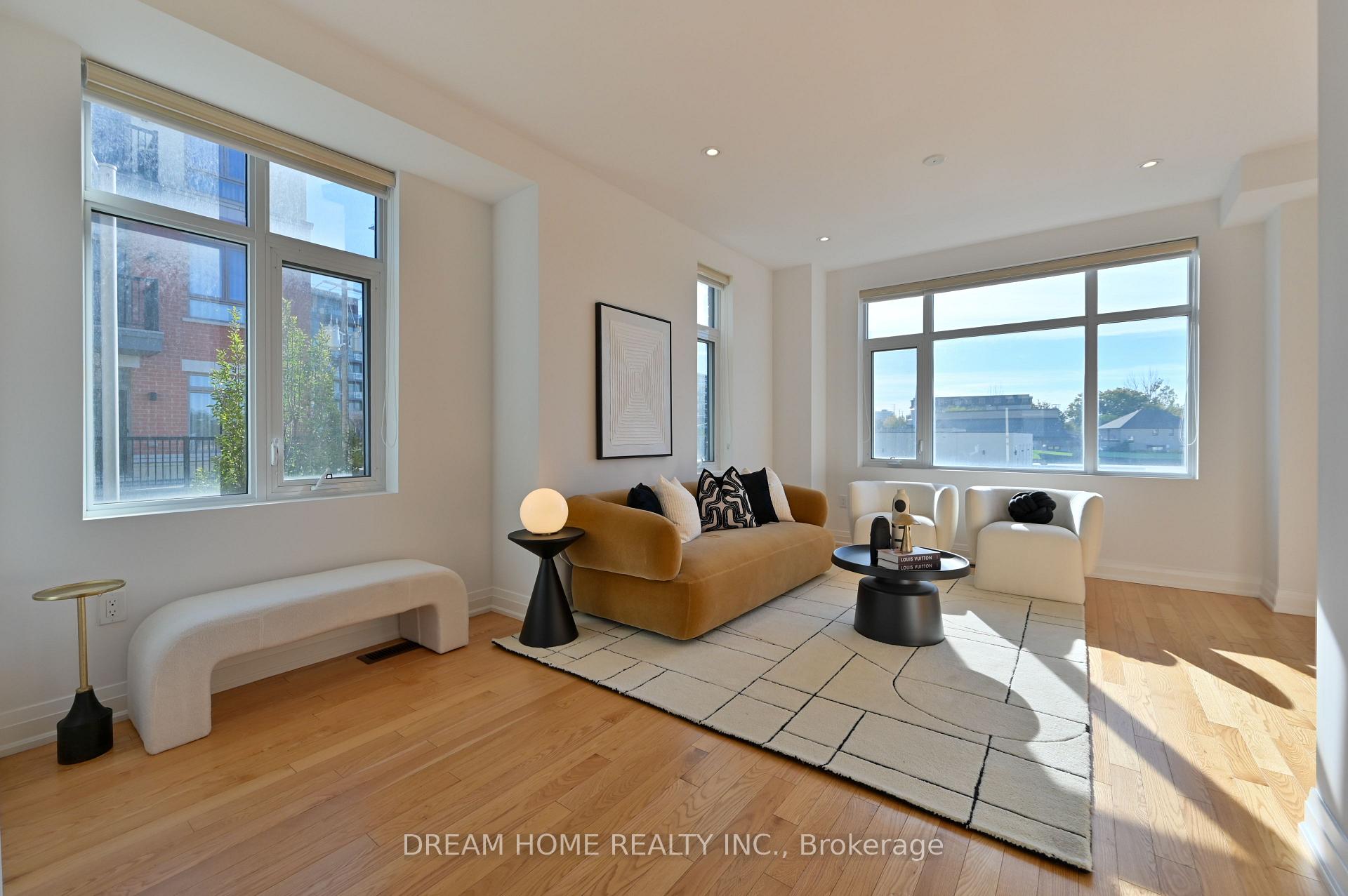 Photo 8 of 40 Teasel Way, Markham, Unionville — HOMEH
