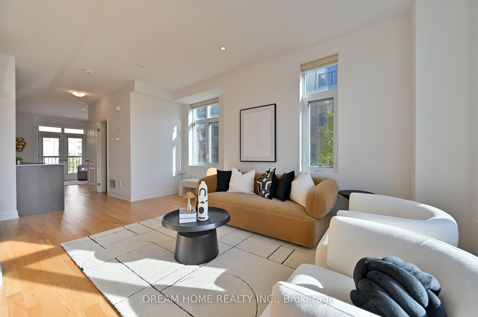 Photo 11 of 40 Teasel Way, Markham, Unionville — HOMEH