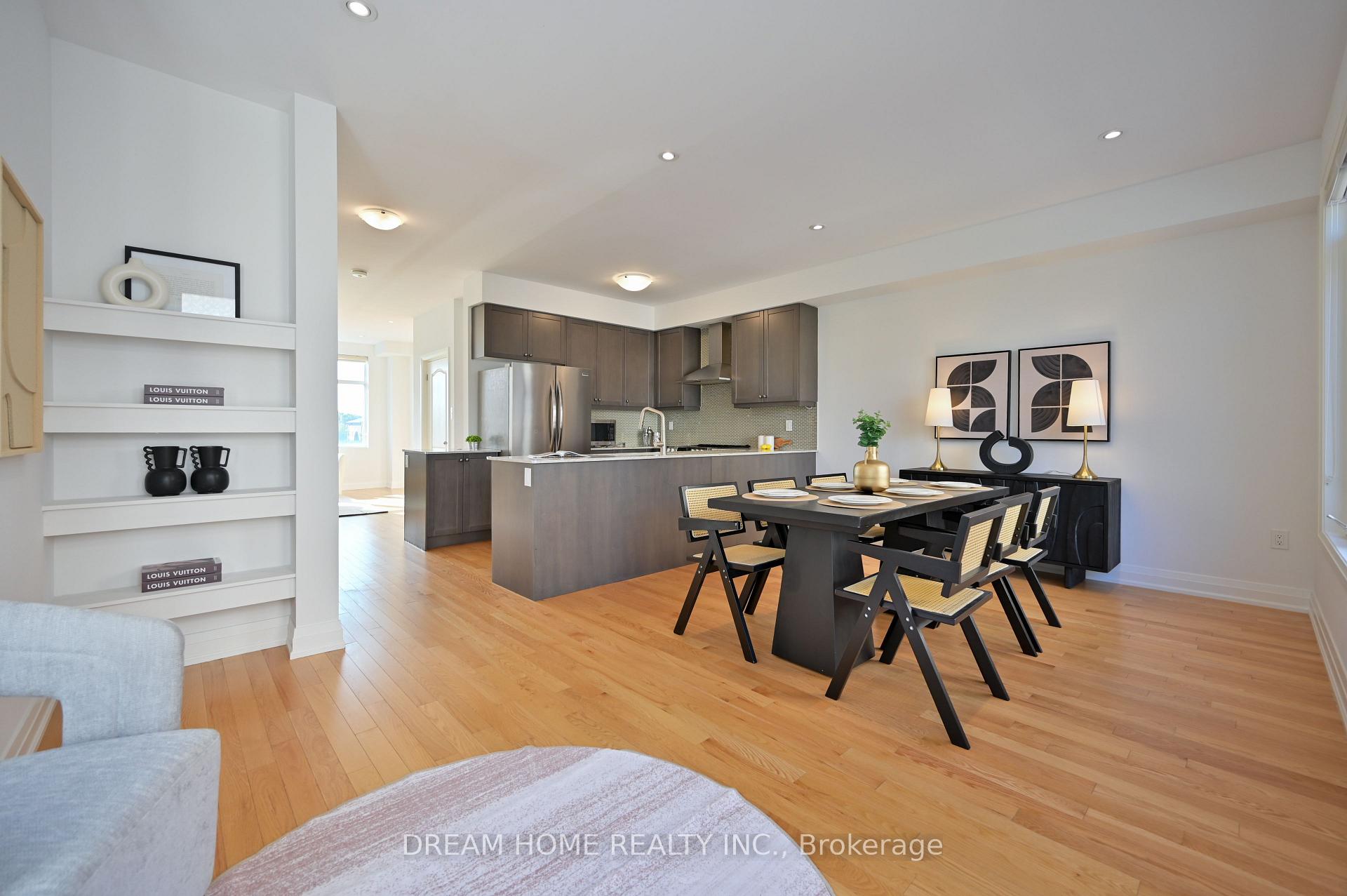 Photo 20 of 40 Teasel Way, Markham, Unionville — HOMEH