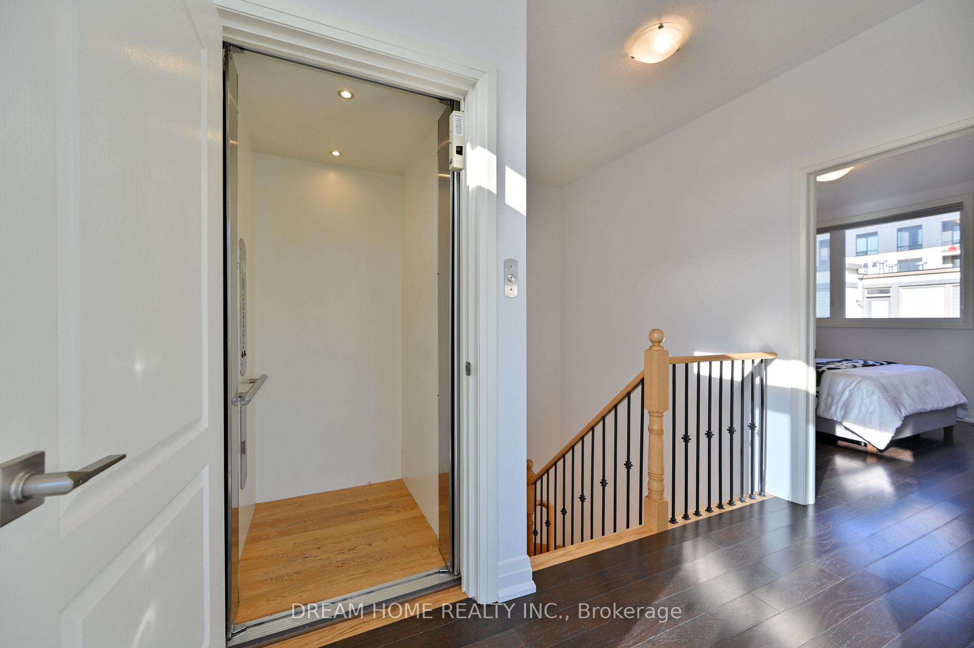 Photo 27 of 40 Teasel Way, Markham, Unionville — HOMEH