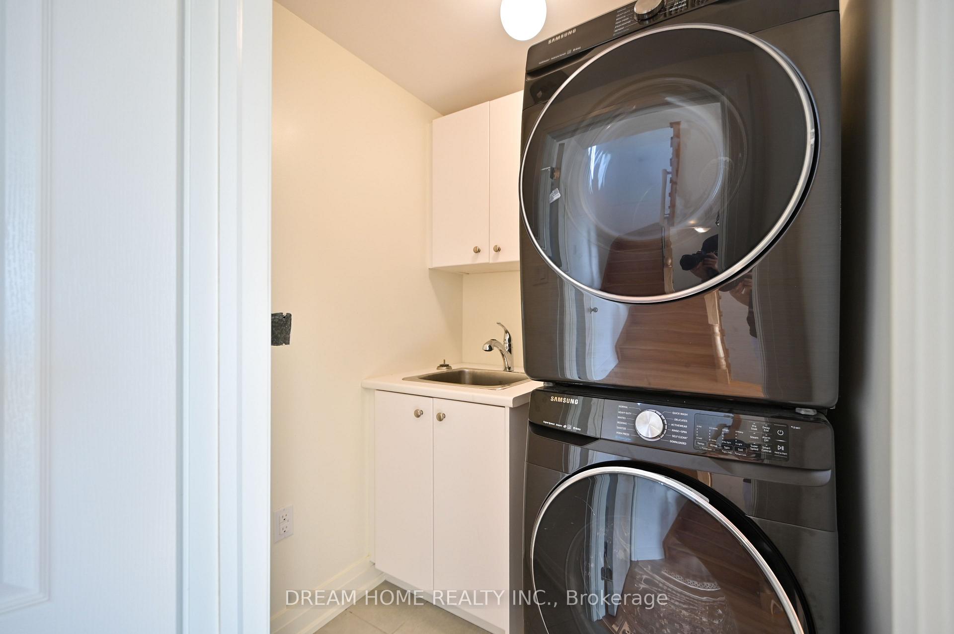 Photo 38 of 40 Teasel Way, Markham, Unionville — HOMEH