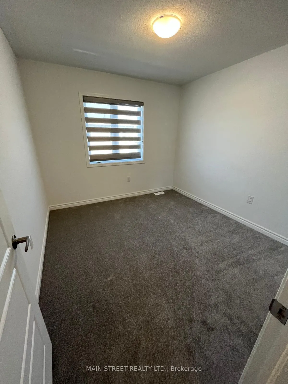 Photo 15 of 1633 Thames Circle, Milton, Bowes — HOMEH