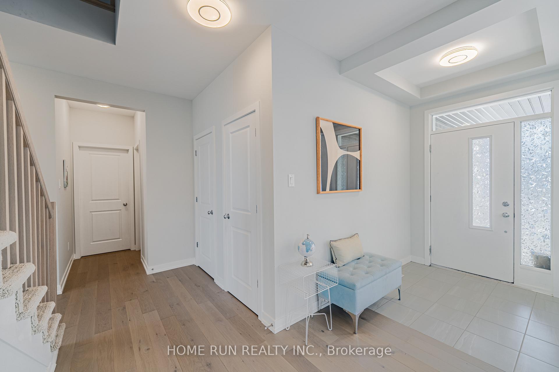 Photo 4 of 408 Gidran Circle, Ottawa, Kanata - Emerald Meadows/Trailwest — HOMEH