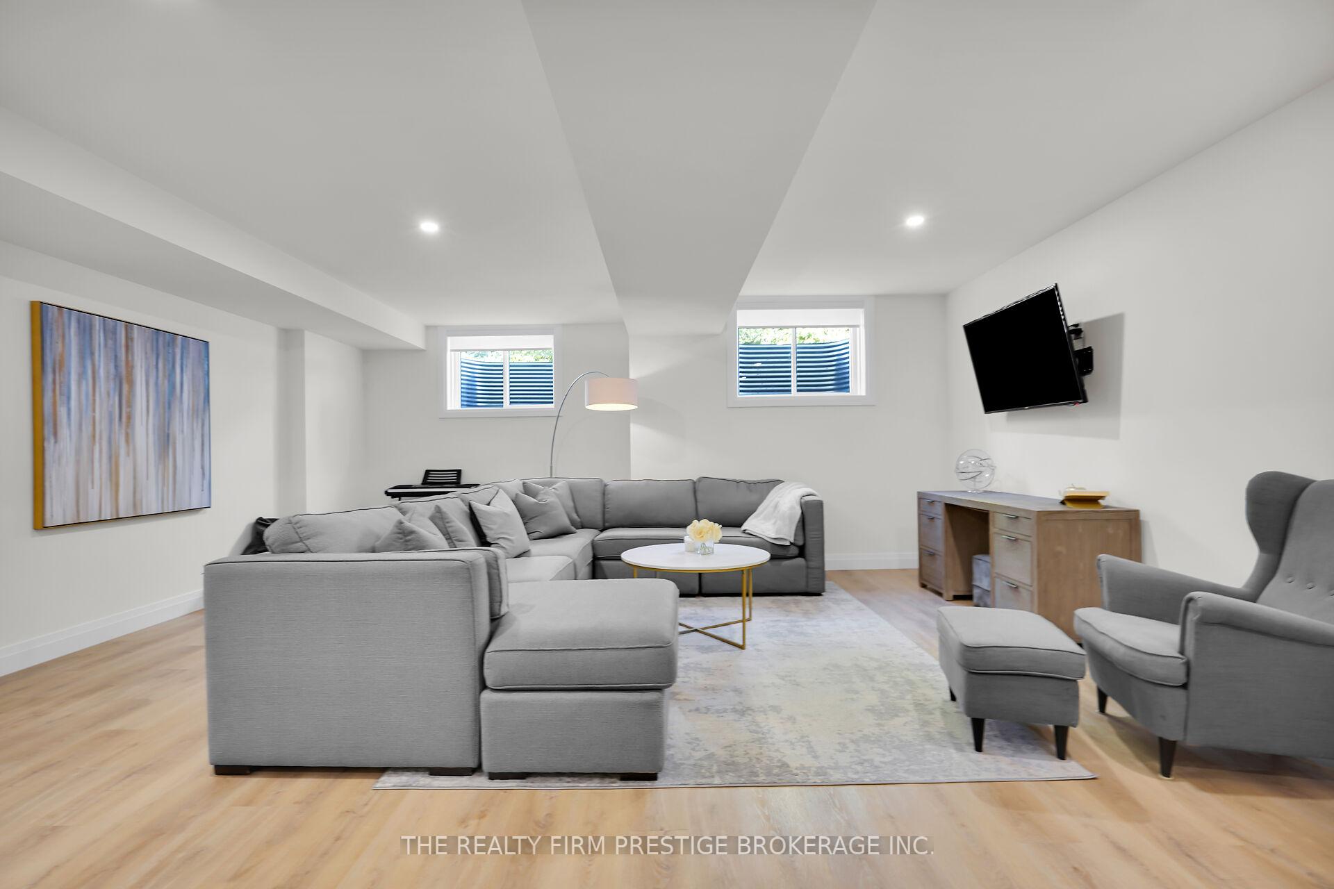 Photo 37 of 97 Simcoe Avenue, Middlesex Centre, Komoka — HOMEH