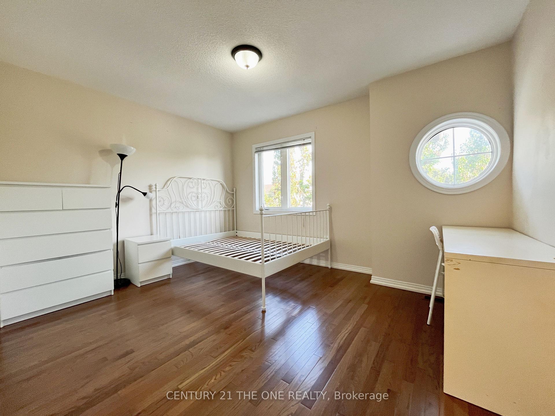 Photo 10 of 4 Sanderson Road, Markham, Cachet — HOMEH