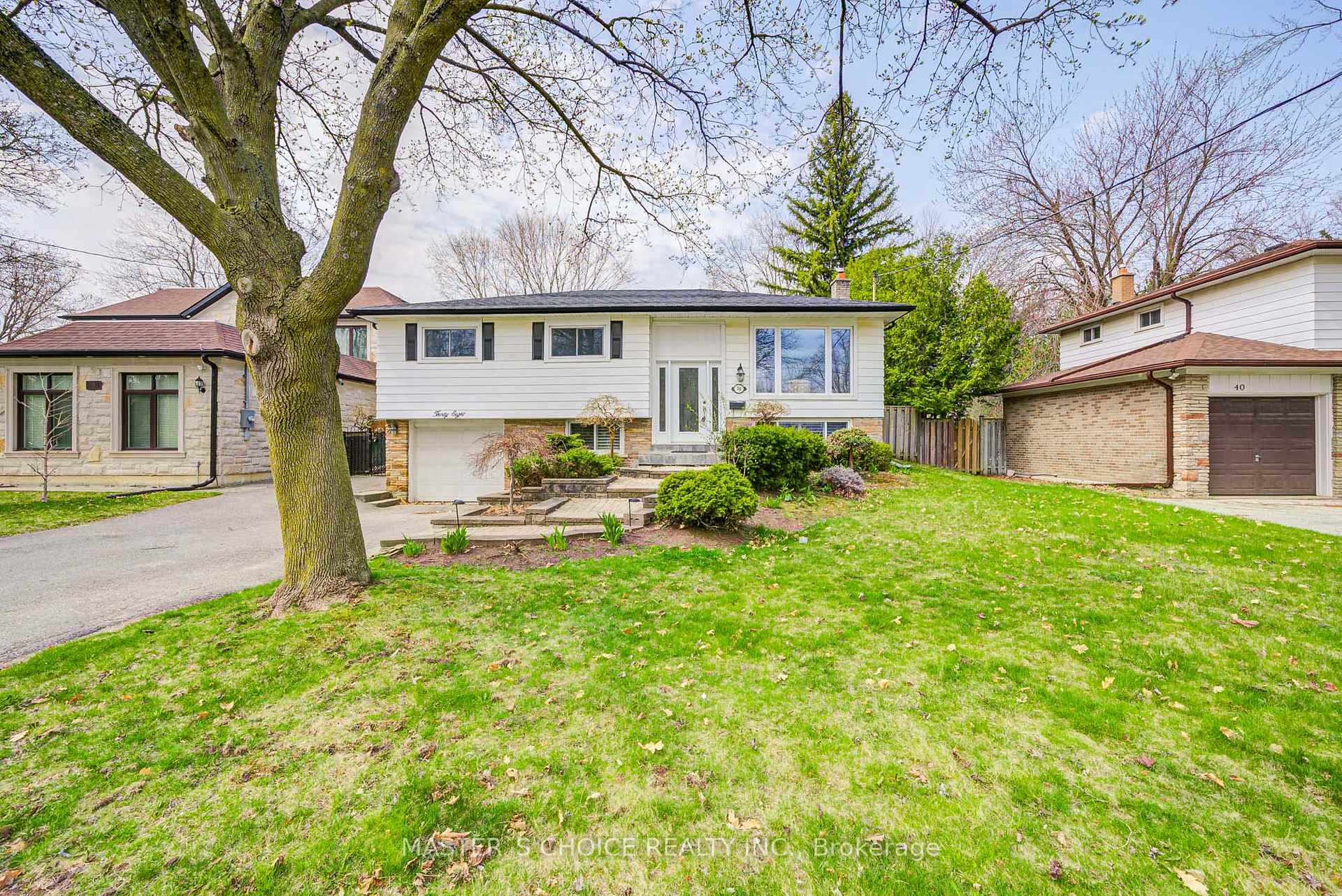 Photo 1 of 38 Sciberras Road, Markham, Unionville — HOMEH
