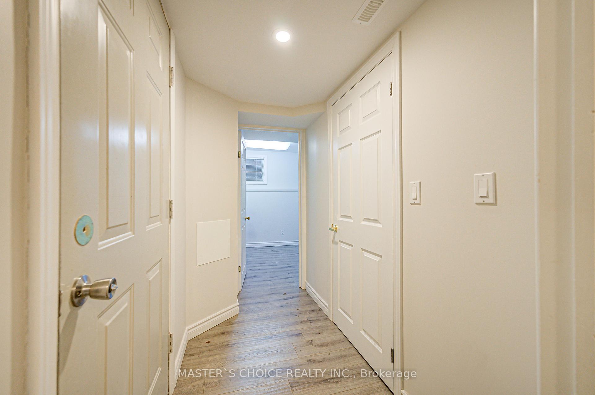 Photo 31 of 38 Sciberras Road, Markham, Unionville — HOMEH