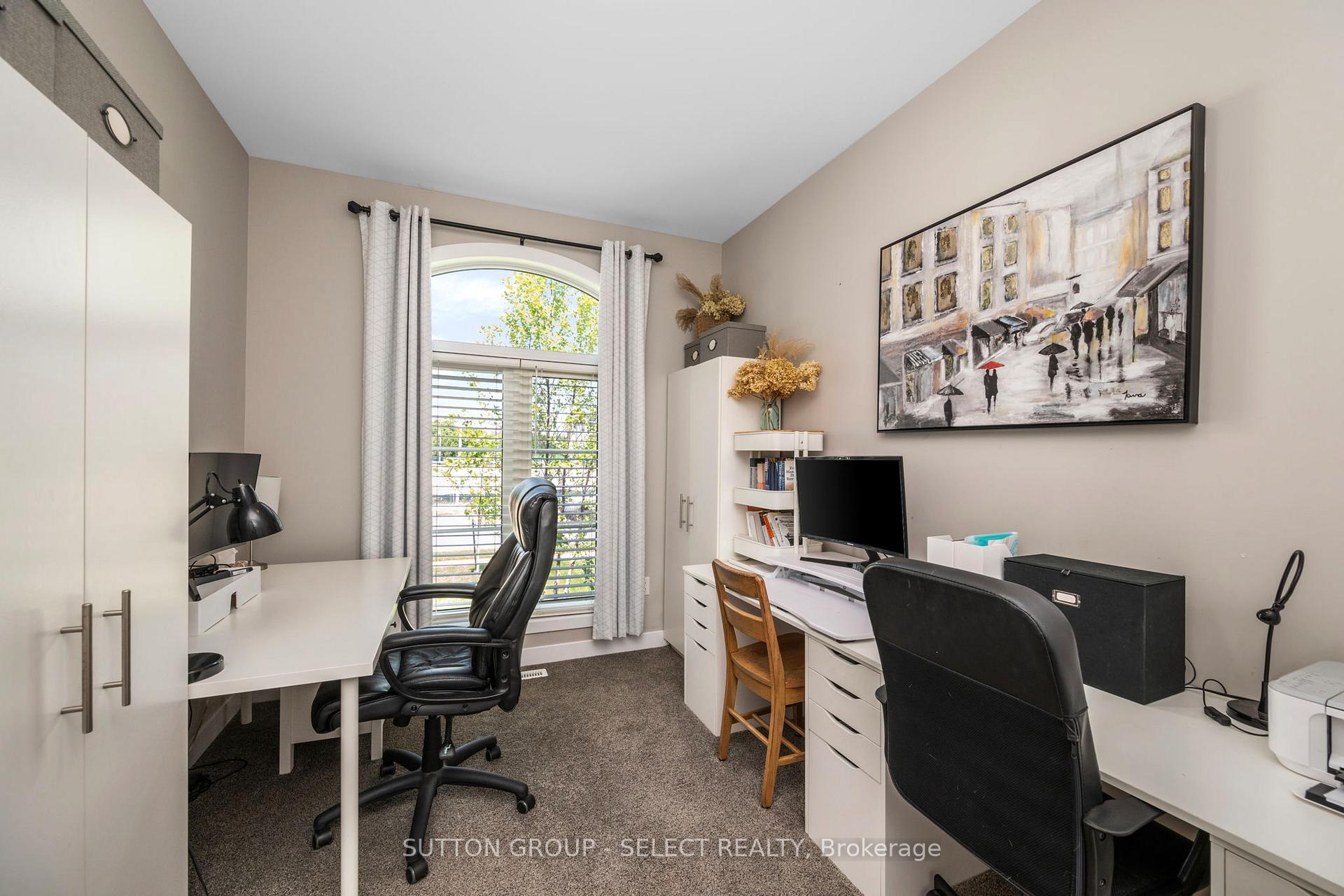 Photo 5 of 224 Doan Drive, Middlesex Centre, Komoka — HOMEH