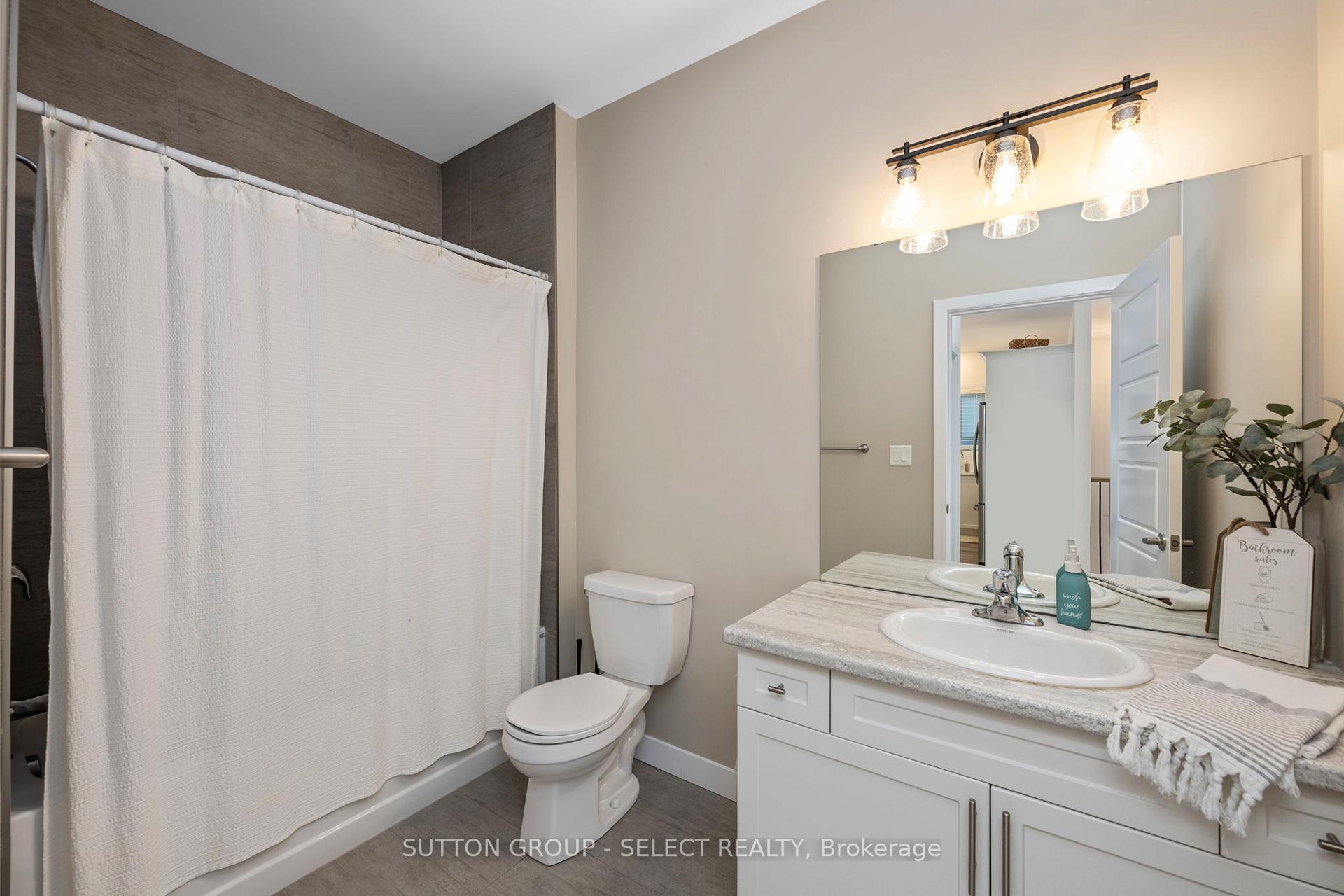 Photo 7 of 224 Doan Drive, Middlesex Centre, Komoka — HOMEH
