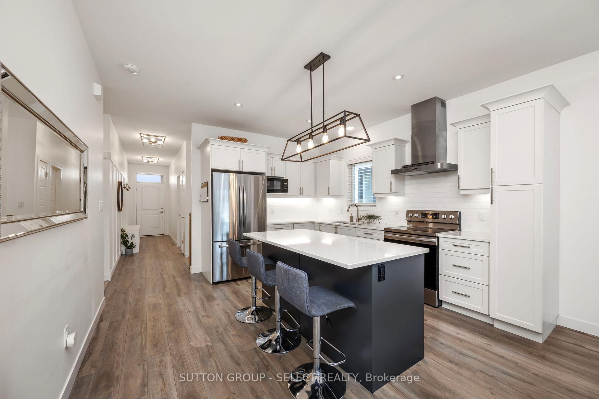 Photo 12 of 224 Doan Drive, Middlesex Centre, Komoka — HOMEH