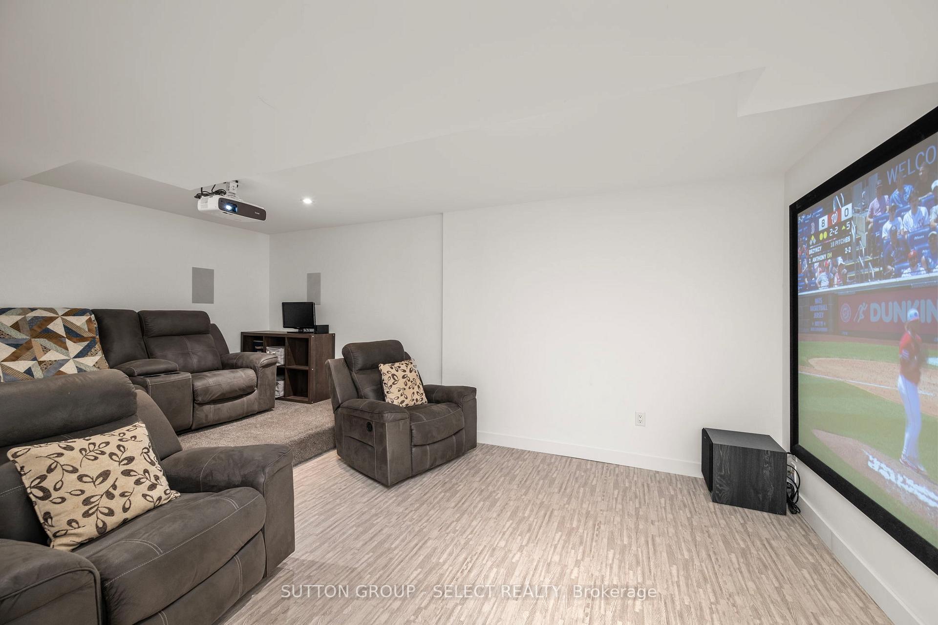 Photo 26 of 224 Doan Drive, Middlesex Centre, Komoka — HOMEH