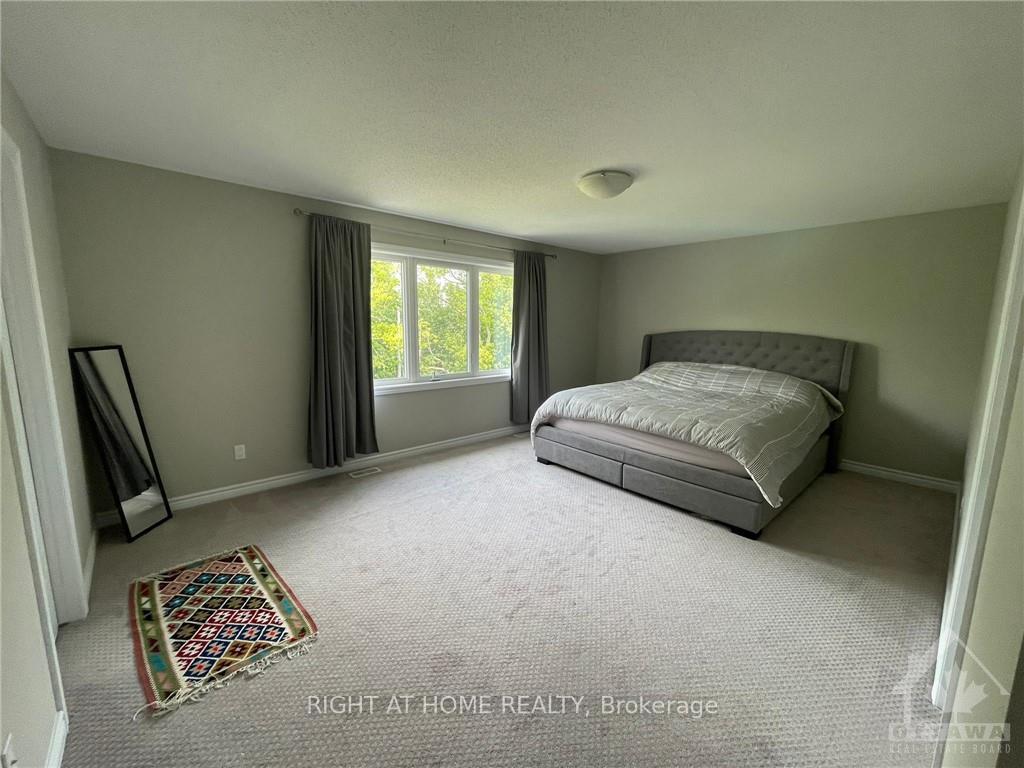 Photo 18 of 232 Saddleback Crescent, Ottawa, Kanata - Kanata Lakes/Heritage Hills — HOMEH