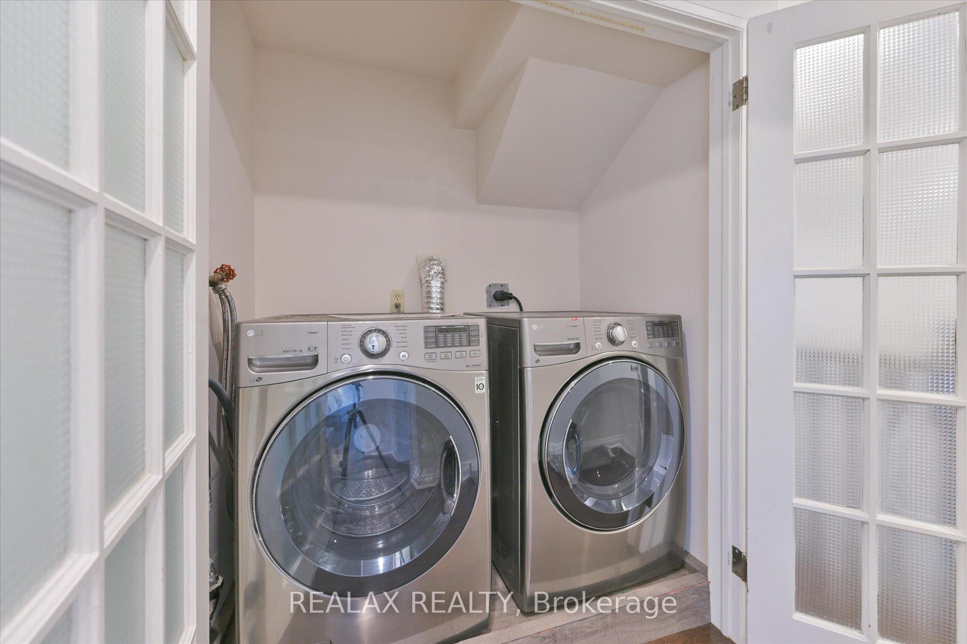 Photo 27 of 44 Greencroft Crescent, Markham, Unionville — HOMEH