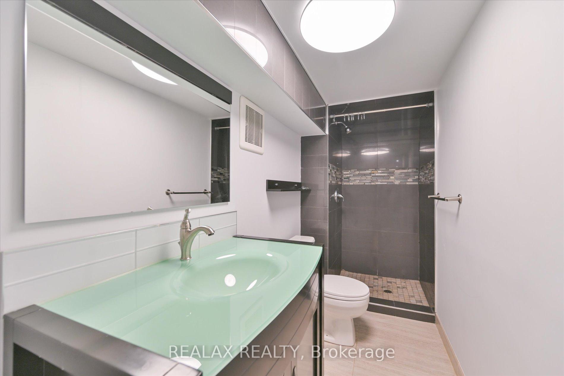 Photo 33 of 44 Greencroft Crescent, Markham, Unionville — HOMEH
