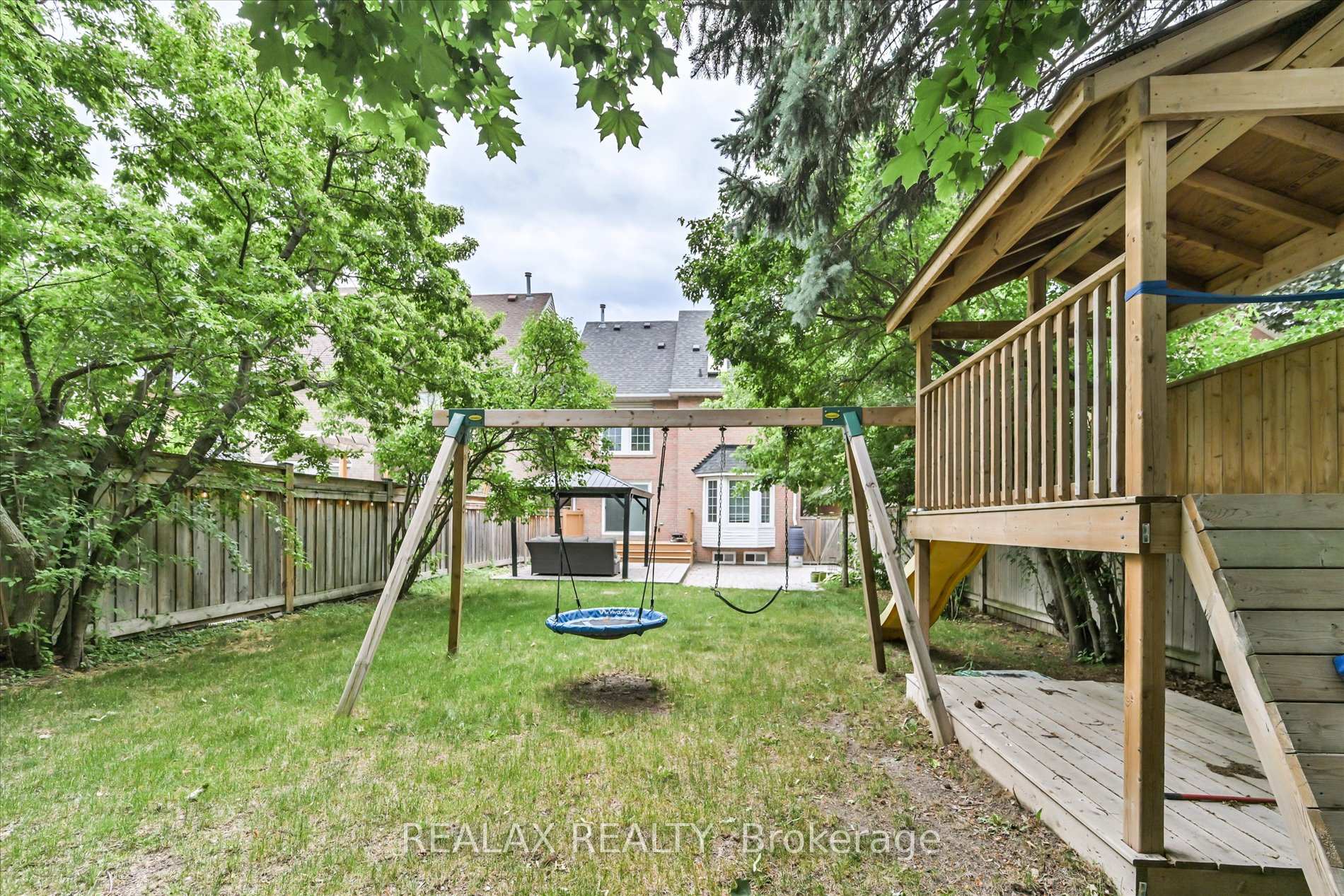 Photo 37 of 44 Greencroft Crescent, Markham, Unionville — HOMEH