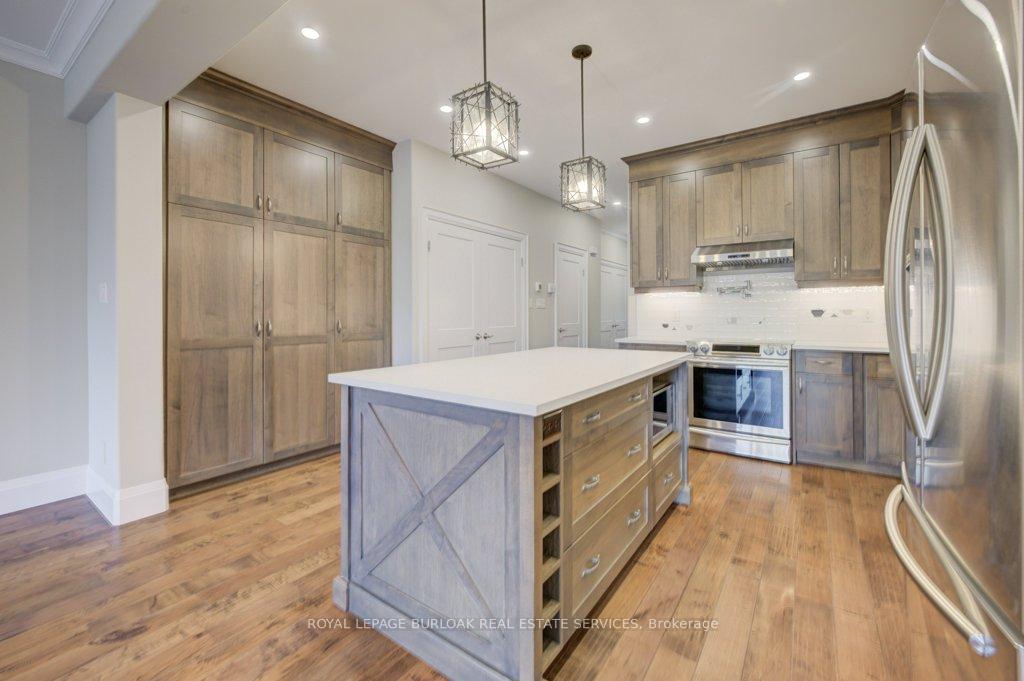 Photo 7 of 123 Walter Street, Kitchener — HOMEH