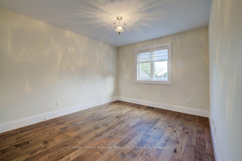 Photo 22 of 123 Walter Street, Kitchener — HOMEH