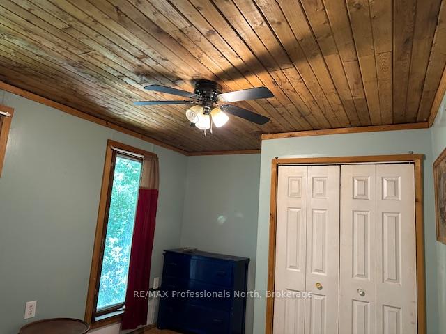Photo 16 of 1019 Spring Valley Road, Minden Hills, Minden — HOMEH