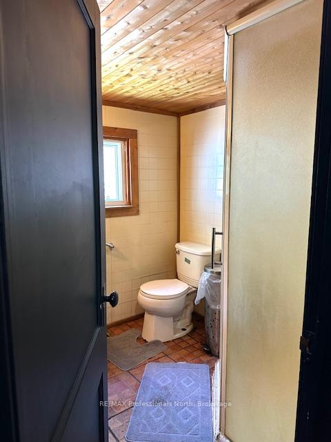 Photo 21 of 1019 Spring Valley Road, Minden Hills, Minden — HOMEH
