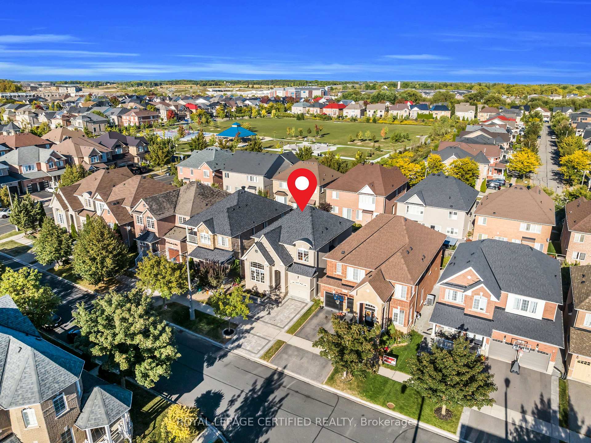 Photo 4 of 79 Forestbrook Drive, Markham, Box Grove — HOMEH