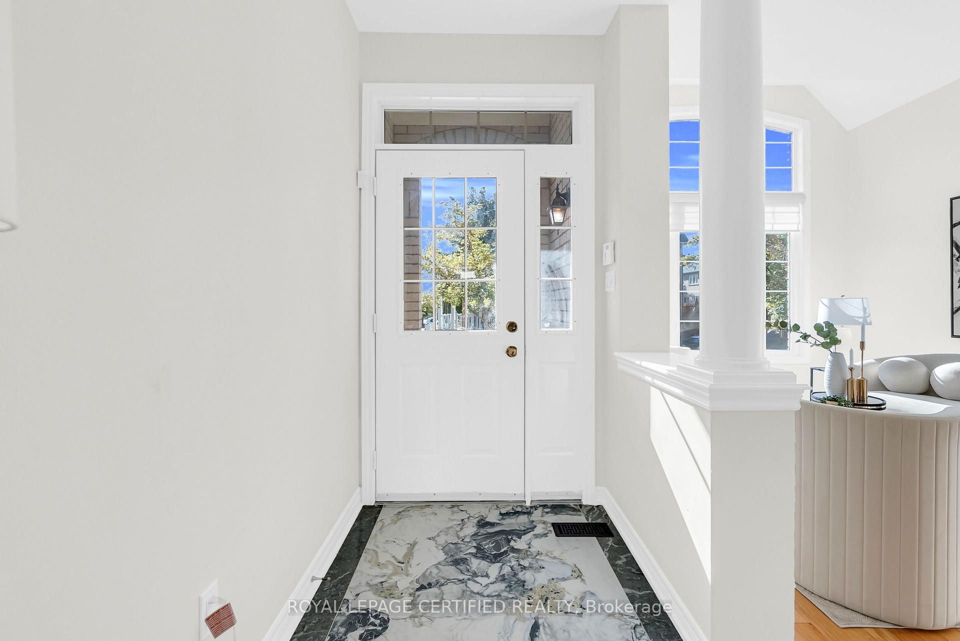 Photo 7 of 79 Forestbrook Drive, Markham, Box Grove — HOMEH