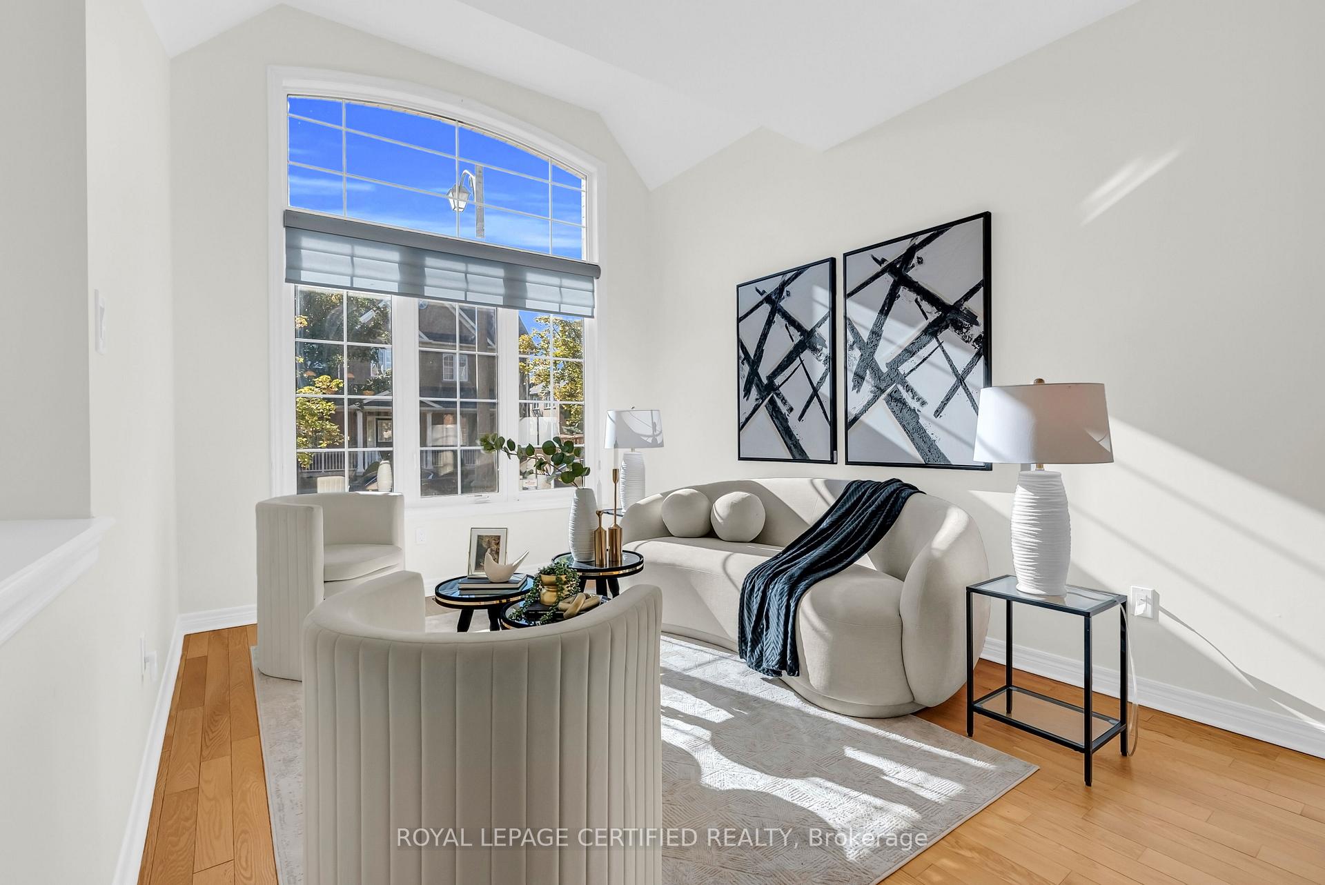 Photo 10 of 79 Forestbrook Drive, Markham, Box Grove — HOMEH