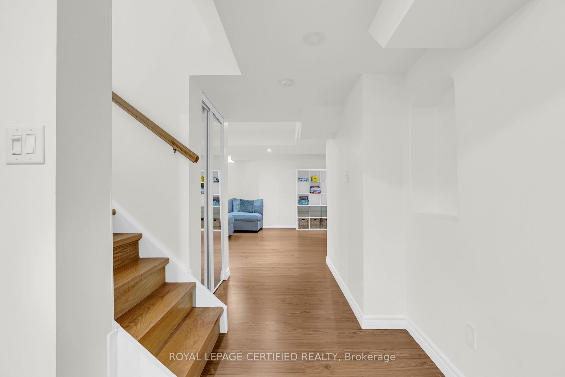 Photo 39 of 79 Forestbrook Drive, Markham, Box Grove — HOMEH