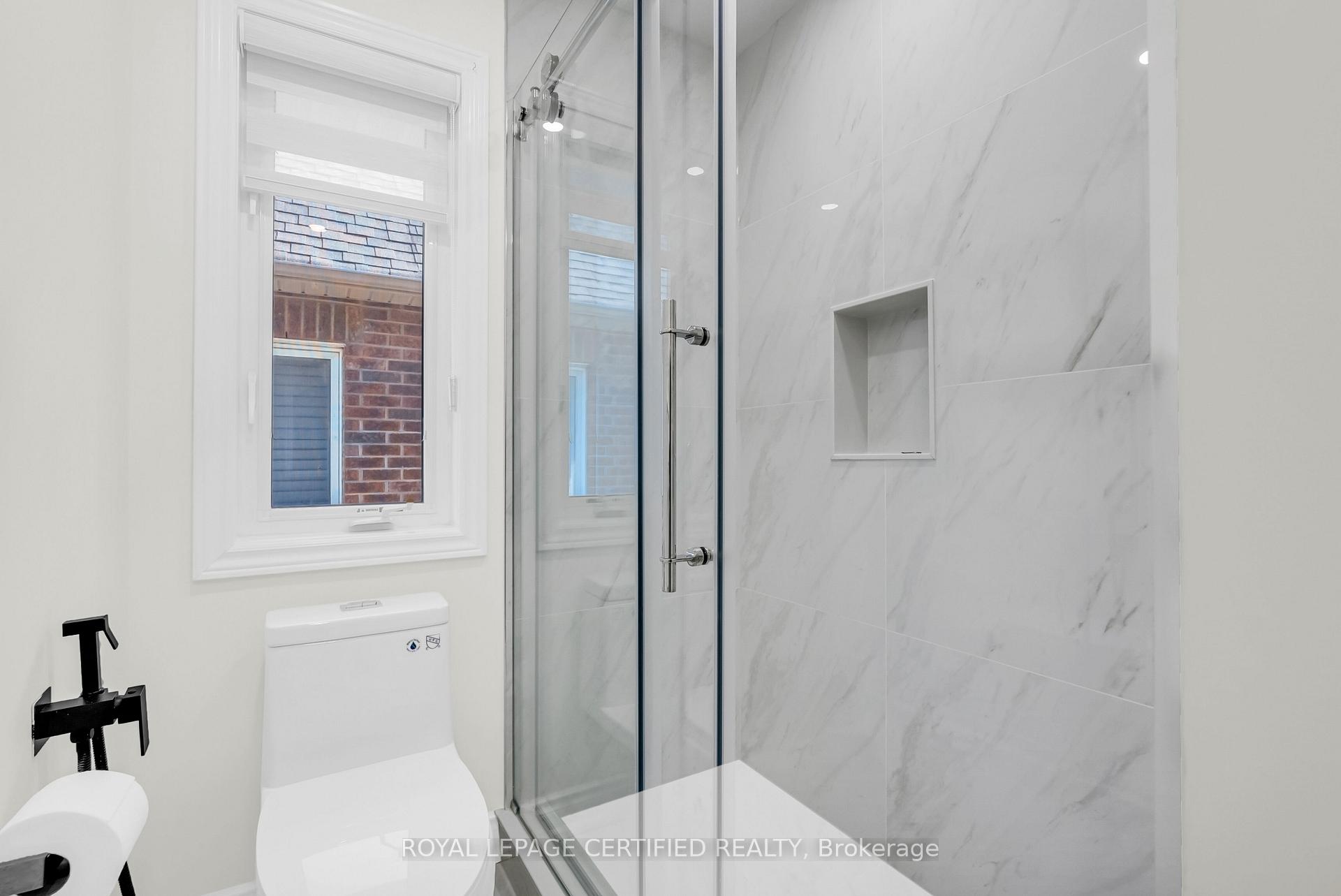 Photo 40 of 79 Forestbrook Drive, Markham, Box Grove — HOMEH