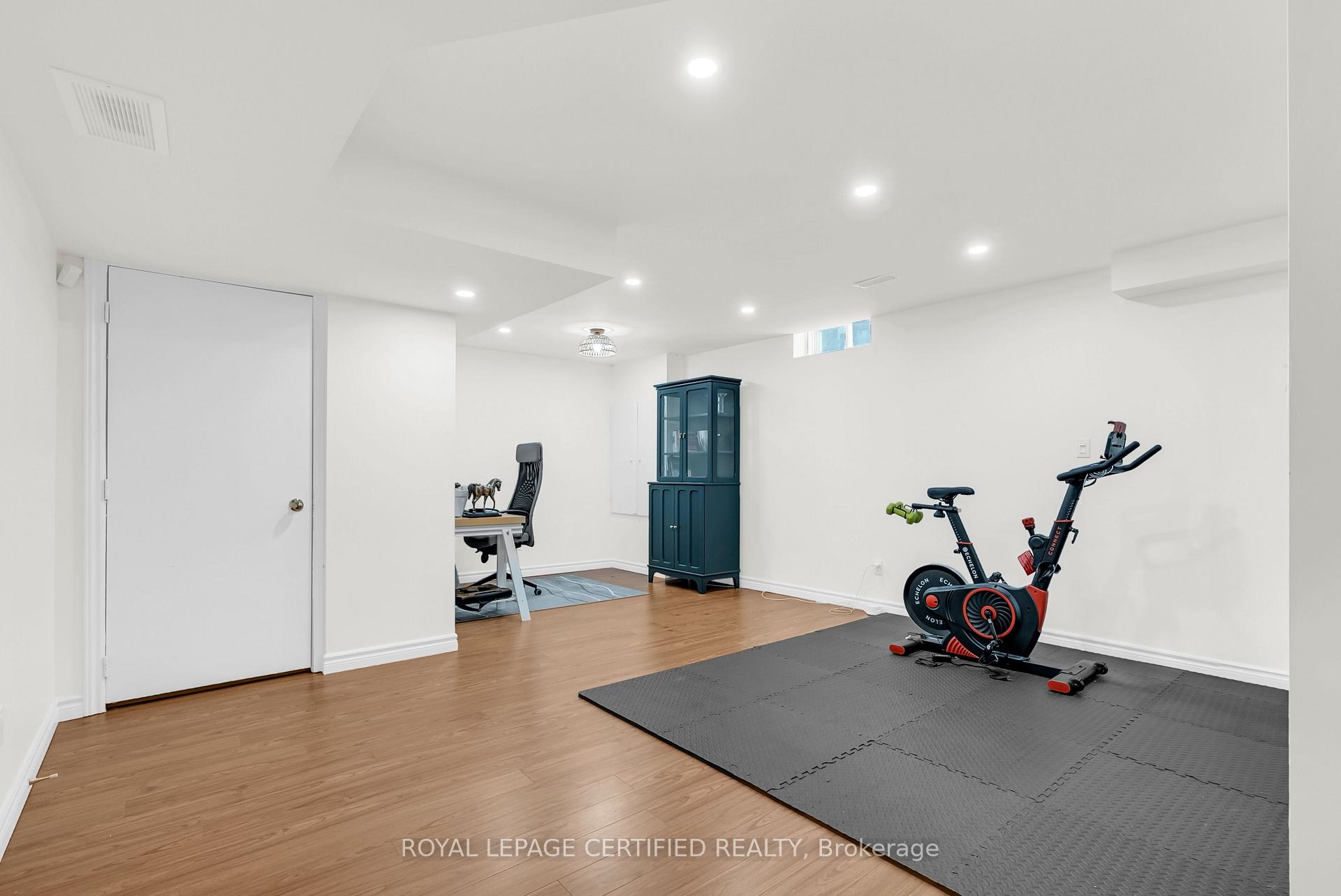 Photo 43 of 79 Forestbrook Drive, Markham, Box Grove — HOMEH