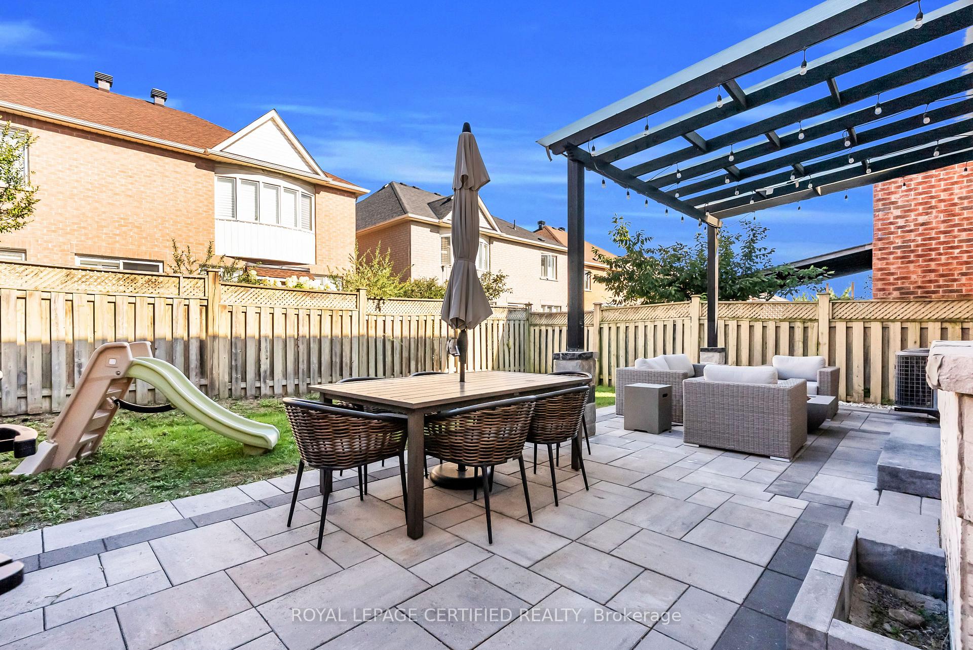 Photo 46 of 79 Forestbrook Drive, Markham, Box Grove — HOMEH