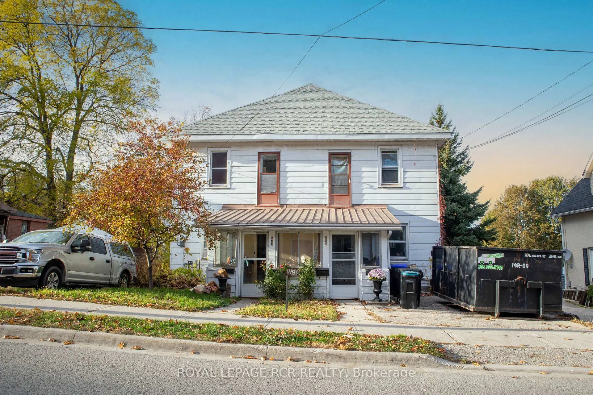 Photo 1 of 644 Bay Street, Midland — HOMEH