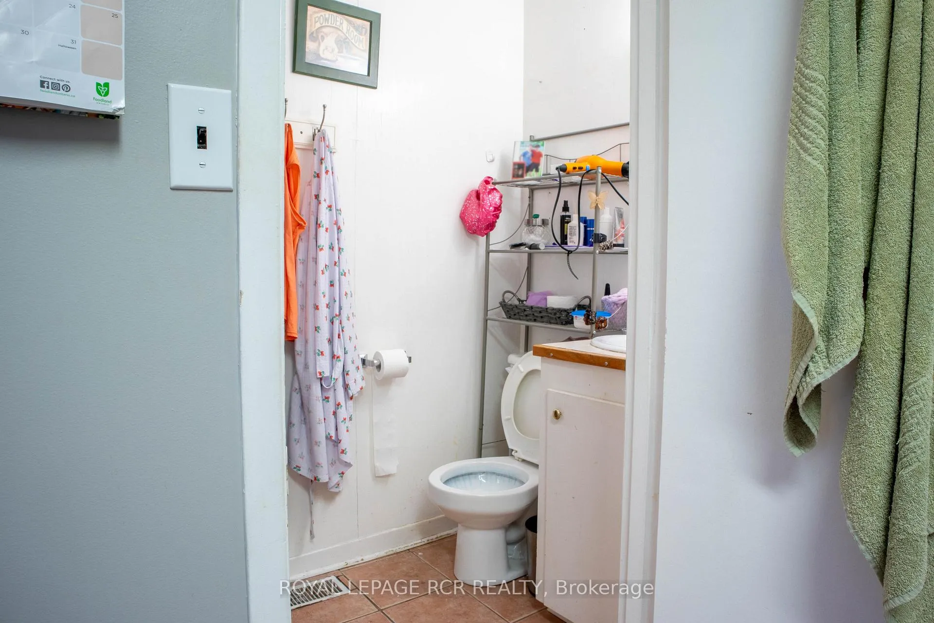 Photo 15 of 644 Bay Street, Midland — HOMEH