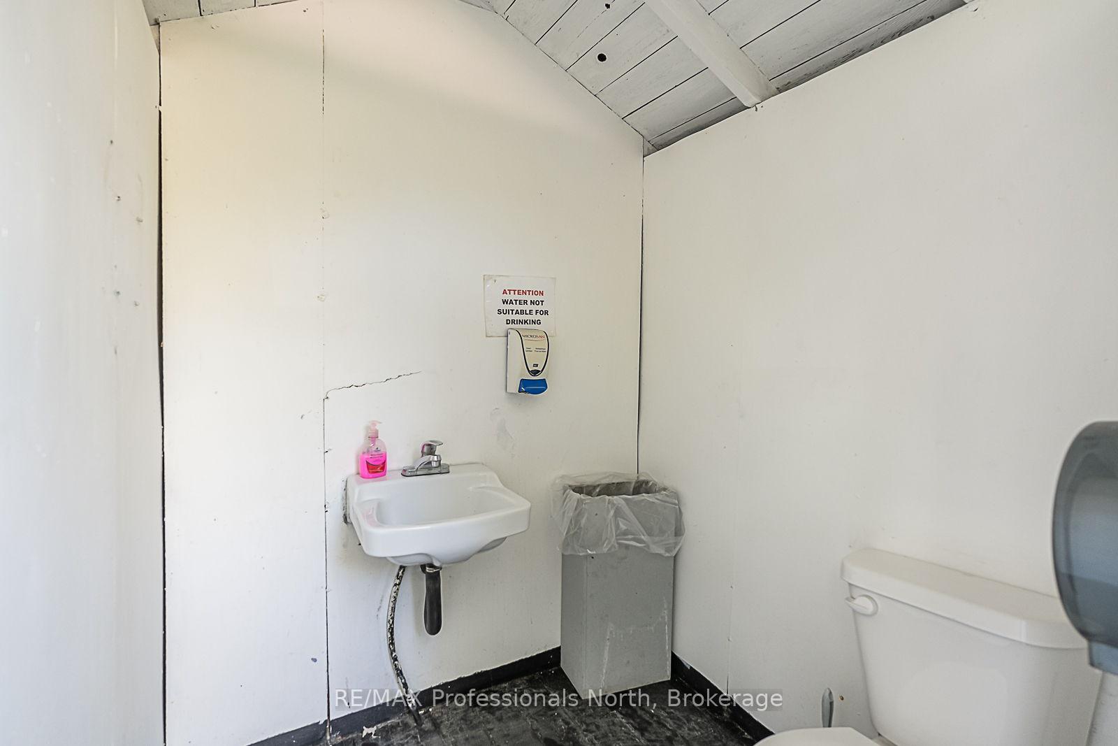 Photo 22 of 1063 Ravine Road, Minden Hills, Lutterworth — HOMEH