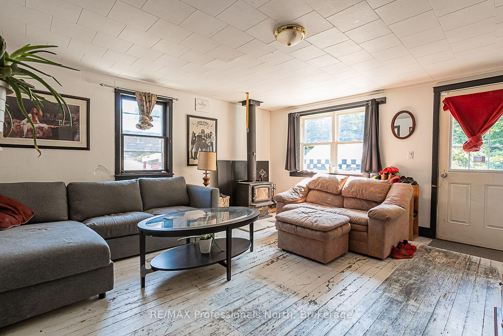 Photo 29 of 1063 Ravine Road, Minden Hills, Lutterworth — HOMEH