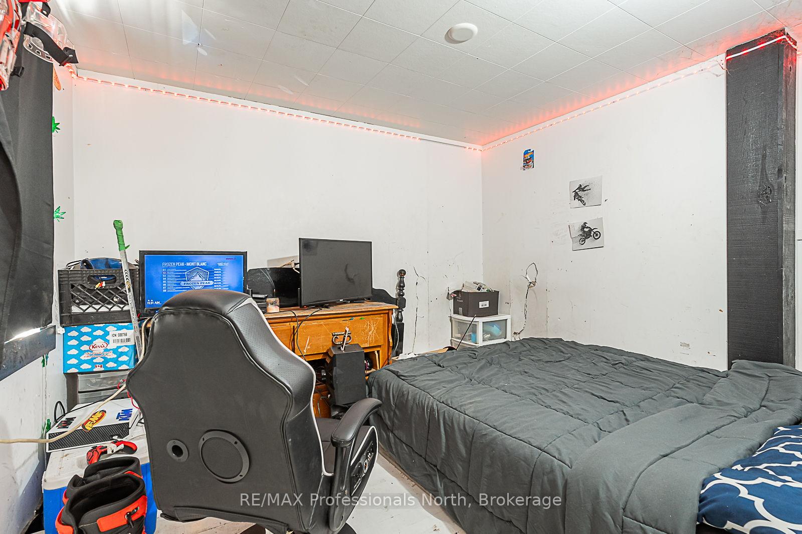 Photo 30 of 1063 Ravine Road, Minden Hills, Lutterworth — HOMEH