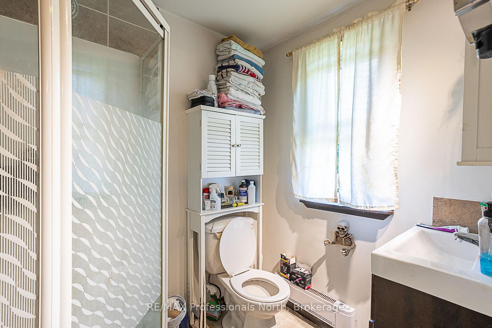 Photo 31 of 1063 Ravine Road, Minden Hills, Lutterworth — HOMEH