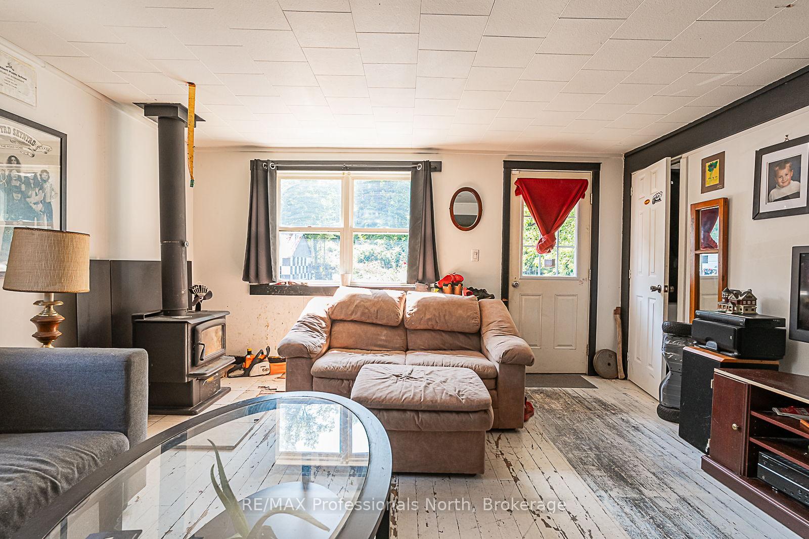Photo 41 of 1063 Ravine Road, Minden Hills, Lutterworth — HOMEH