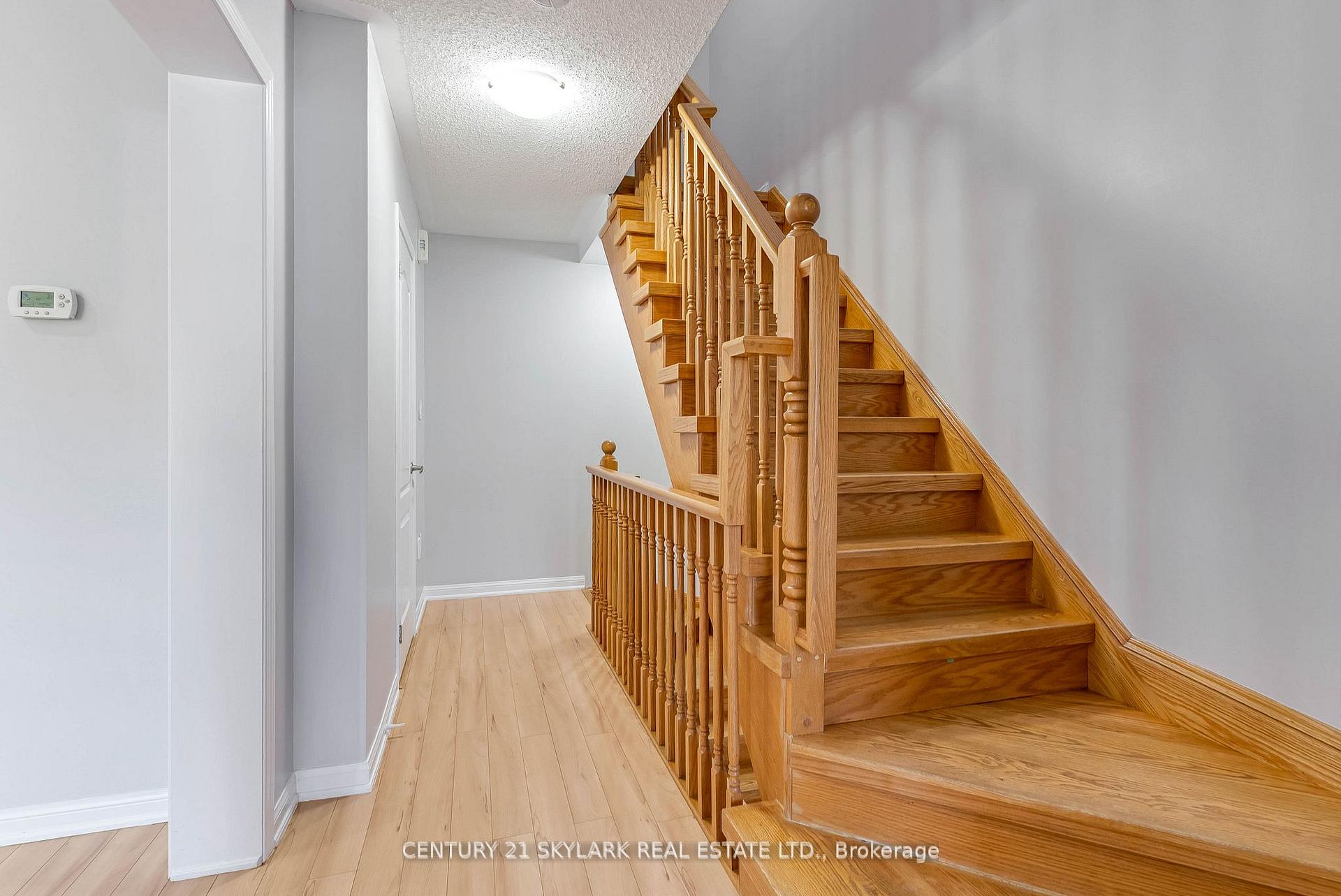Photo 12 of 920 Deverell Place, Milton, Coates — HOMEH