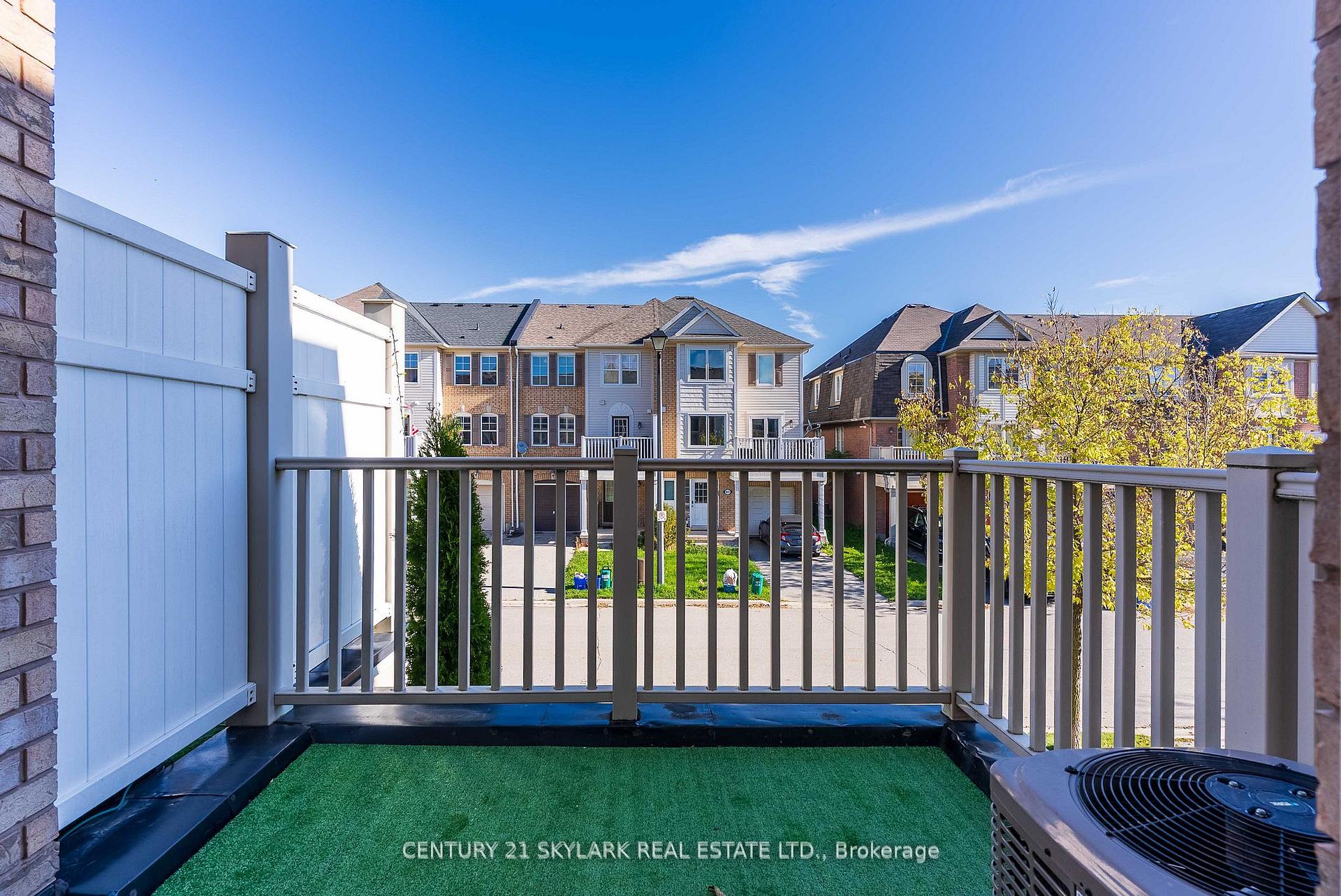 Photo 21 of 920 Deverell Place, Milton, Coates — HOMEH