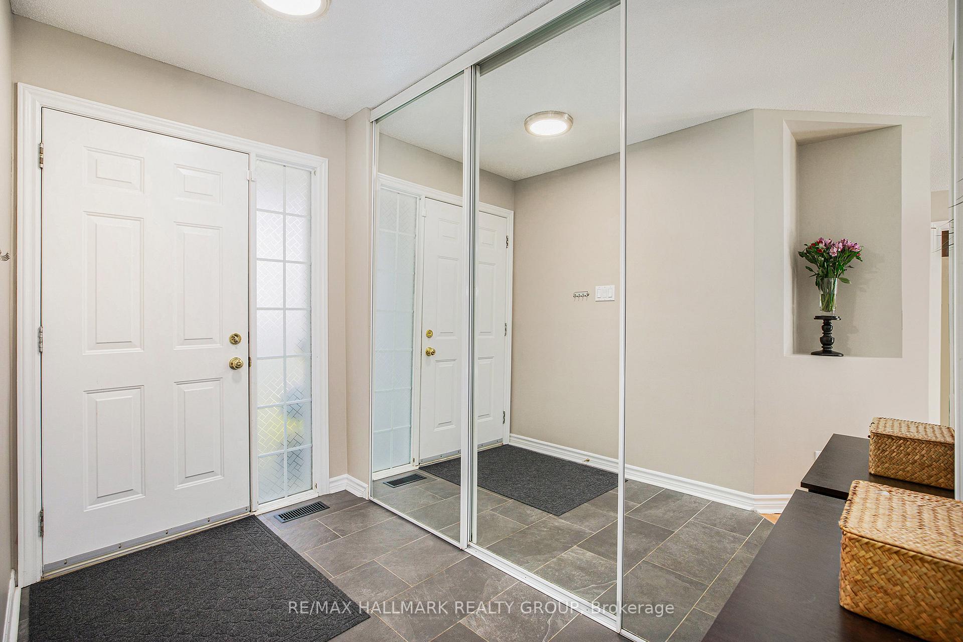 Photo 3 of 201 Yoho Drive, Ottawa, Kanata - Bridlewood — HOMEH